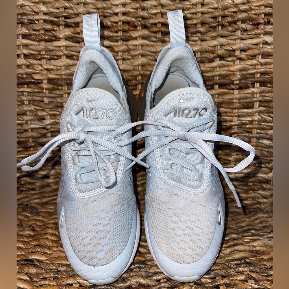 Nike Air Max 270 Big Kids' Shoes Sz 4Y